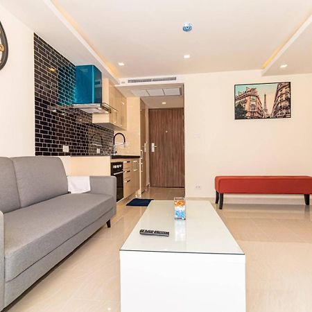 Grand Avenue By Fantasea Beach Pattaya Room photo